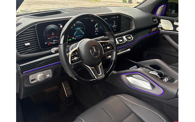 mercedes-benz-gls-4-0l-8cyl-awd - 4