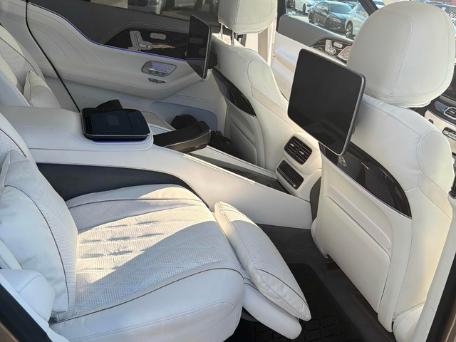 Mercedes-Benz GLS 4.0L 8cyl AWD - автомобили, коли, обяви за нови и употребявани 10