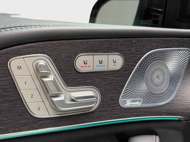 Mercedes-Benz GLS 400 ОЧАКВАН ВНОС Mercedes GLS400d AMG Line* 6+ 1 Full - автомобили, коли, обяви за нови и употребявани 8