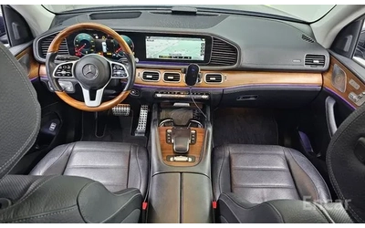 mercedes-benz-gls-400 - 2