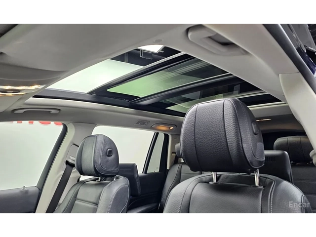 Mercedes-Benz GLS 400 d 4MATIC - автомобили, коли, обяви за нови и употребявани 4