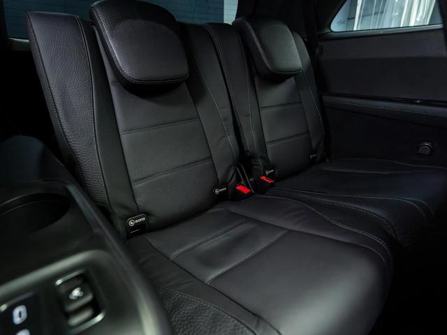 Mercedes-Benz GLS 450 d 4Matic* 360* Обдухване* Pano* Burmester* 7 s - автомобили, коли, обяви за нови и употребявани 9