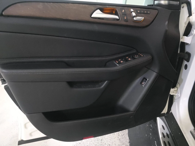 Mercedes-Benz GLS 450 4MATIC| ПОДГРЕВ| ШИБЕДАХ| ЛИЗИНГ - автомобили, коли, обяви за нови и употребявани 5