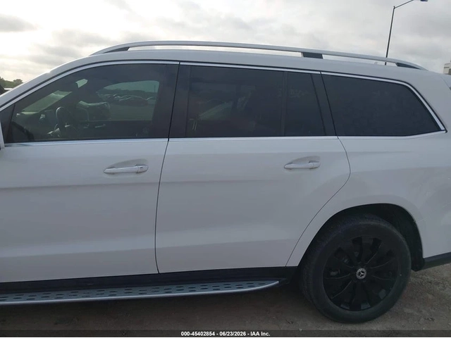 Mercedes-Benz GLS 450 2019 MERCEDES-BENZ GLS 450 4MATIC - автомобили, коли, обяви за нови и употребявани 4