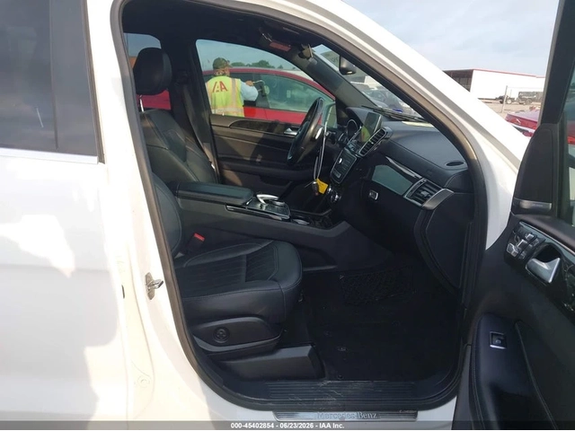 Mercedes-Benz GLS 450 2019 MERCEDES-BENZ GLS 450 4MATIC - автомобили, коли, обяви за нови и употребявани 9