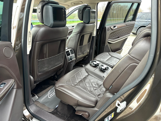 Mercedes-Benz GLS 500 BRABUS#DESIGNO#ALCANTARA#3xTV#PANO#SOFTCL - автомобили, коли, обяви за нови и употребявани 11
