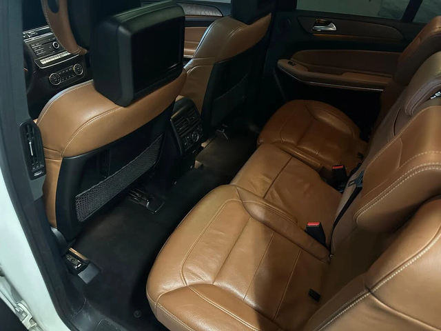 Mercedes-Benz GLS 500 AMG PK| HARMAN| TV| ОБДУХ| МАСАЖ| DISTRONIK| 7PASS - автомобили, коли, обяви за нови и употребявани 12