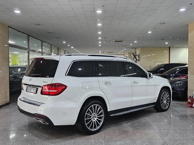 Mercedes-Benz GLS 500 360| ПАНО| ПОДГРЕВ| ОБДУХВАНЕ - автомобили, коли, обяви за нови и употребявани 2