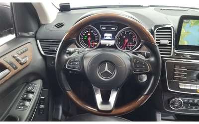 mercedes-benz-gls-500 - 5