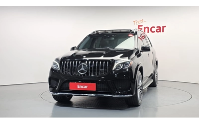 mercedes-benz-gls-500 - 0