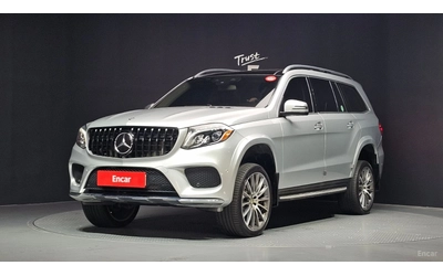 mercedes-benz-gls-500 - 0