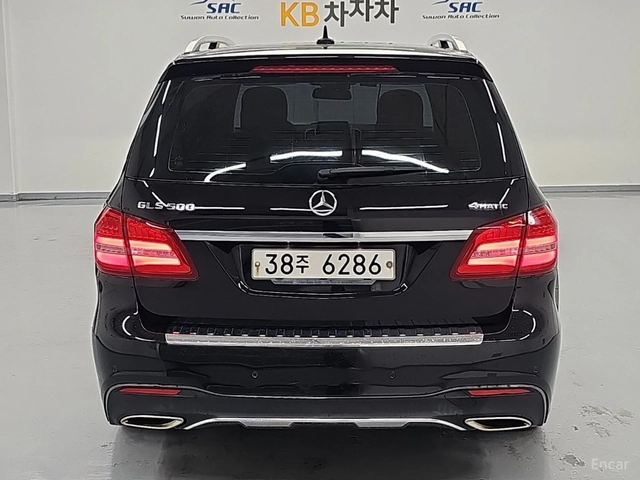 Mercedes-Benz GLS 500 4MATIC* КОЖА* ПОДГРЕВ* ОБДУХВ* BURMASTER* PANO* 36 - автомобили, коли, обяви за нови и употребявани 3
