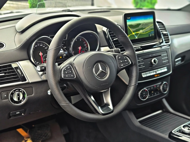 Mercedes-Benz GLS 500 AMG/7M/DISTR/TVx3/360CAM/HUD/МАСАЖ/PANO/CAR PLAY/L - автомобили, коли, обяви за нови и употребявани 9