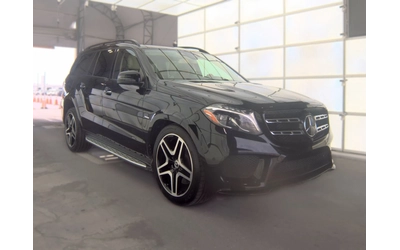 mercedes-benz-gls-500 - 0