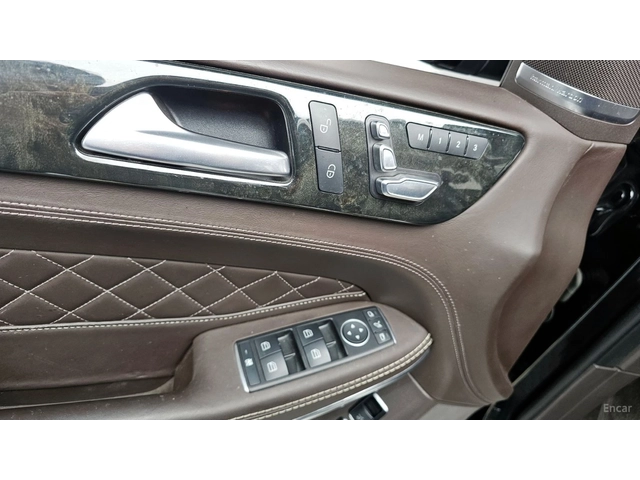 Mercedes-Benz GLS 500 4MATIC* КОЖА* ОБДУХВ* МОНИТОРИ* ПАНО - автомобили, коли, обяви за нови и употребявани 11