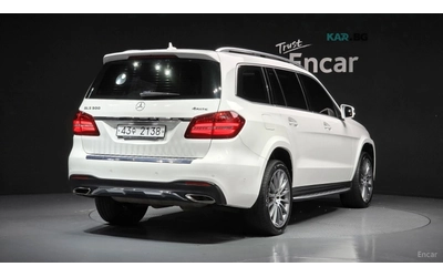 mercedes-benz-gls - 1