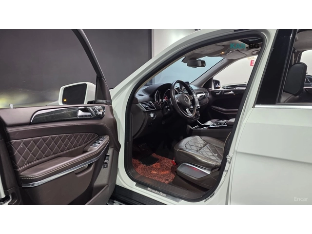 Mercedes-Benz GLS 500 4MATIC* КОЖА* НАВИ* ПАНО* 360* МОНИТОРИ - автомобили, коли, обяви за нови и употребявани 7