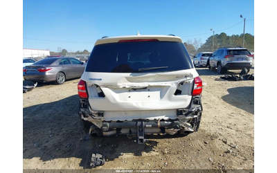 mercedes-benz-gls-63-amg - 4