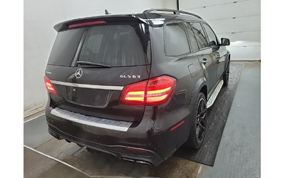 mercedes-benz-gls-63-amg - 3
