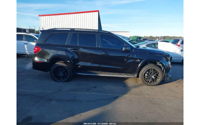 mercedes-benz-gls-63-amg - 3