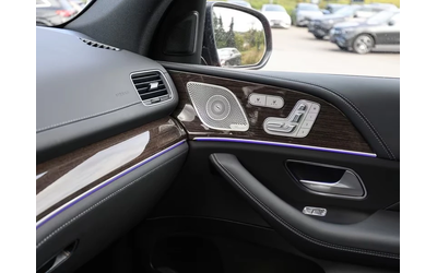 Mercedes-Benz GLS 63 AMG AMG 4M - автомобили, коли, обяви за нови и употребявани 14