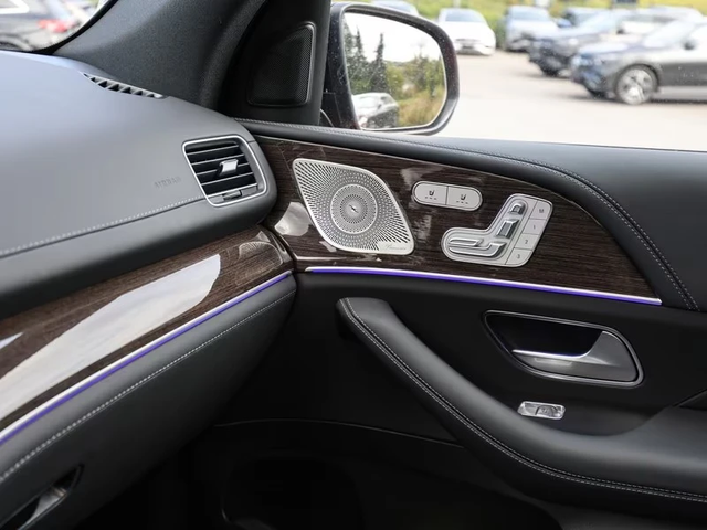 Mercedes-Benz GLS 63 AMG AMG 4M - автомобили, коли, обяви за нови и употребявани 14