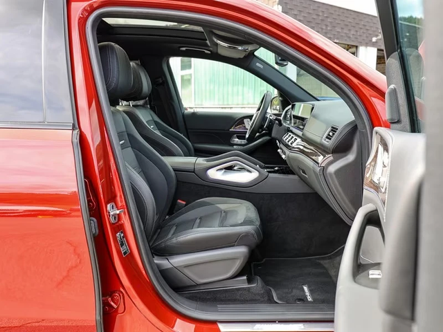 Mercedes-Benz GLS 63 AMG AMG 4M - автомобили, коли, обяви за нови и употребявани 1