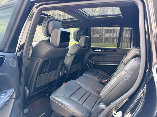 Mercedes-Benz GLS 63 AMG ВЕНТИЛАЦИЯ / ПАНОРАМА / TV - автомобили, коли, обяви за нови и употребявани 10