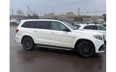 mercedes-benz-gls-63-amg - 3