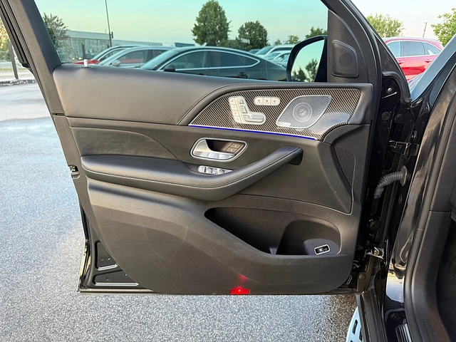 Mercedes-Benz GLS 63 AMG 612k.c-DISTRONIK-KARBON-PANORAMA-360KAMERI-VAKUM-! - автомобили, коли, обяви за нови и употребявани 6