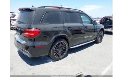 mercedes-benz-gls-63-amg - 3