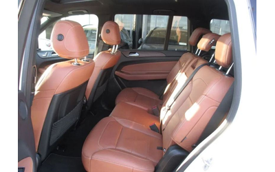 mercedes-benz-gls-gls-350d-4matic-amg-line - 5