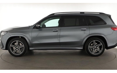 mercedes-benz-gls-gls-450-4matic-amg-line - 1