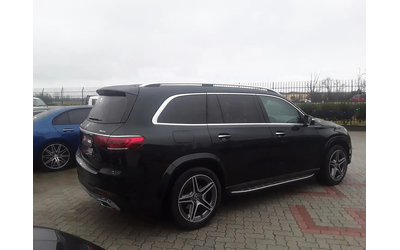 mercedes-benz-gls350d-gls350d-4matic-amg-line - 1