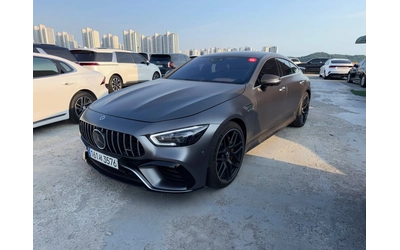 mercedes-benz-gt - 1