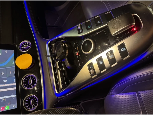 Mercedes-Benz GT - автомобили, коли, обяви за нови и употребявани 4