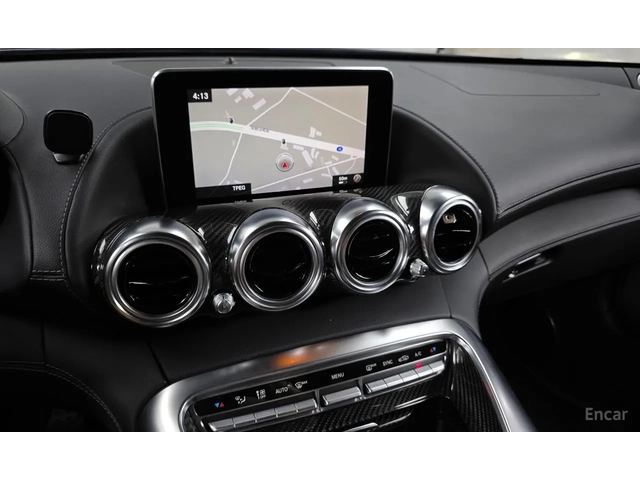 Mercedes-Benz GT - автомобили, коли, обяви за нови и употребявани 10