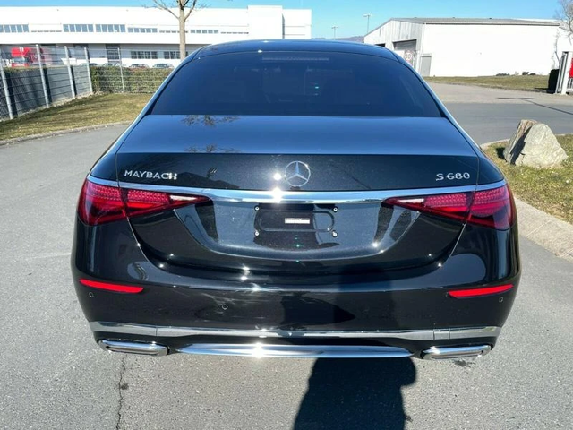 Mercedes-Benz Maybach 4M AMG Lang - автомобили, коли, обяви за нови и употребявани 4