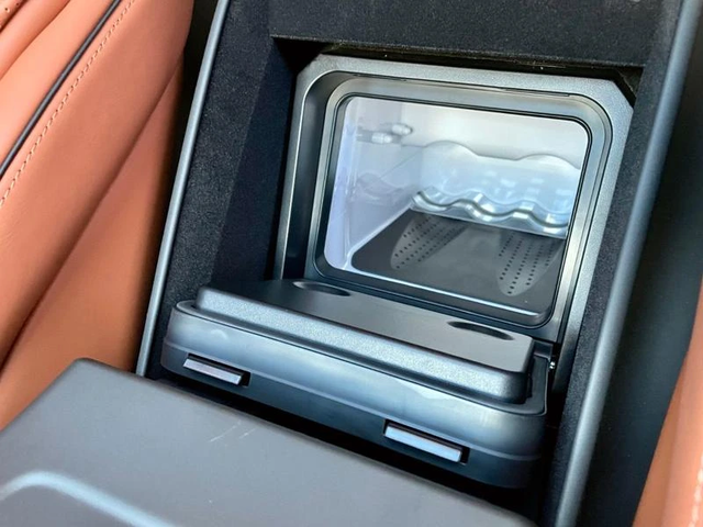 Mercedes-Benz Maybach S 680 4Matic - автомобили, коли, обяви за нови и употребявани 13