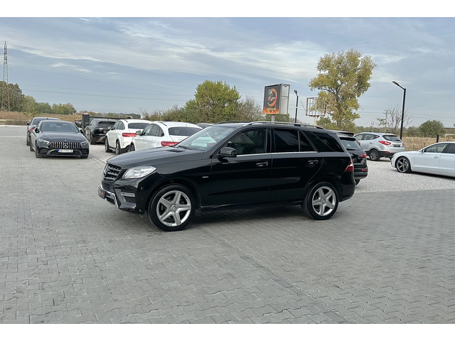 Mercedes-Benz ML 250 CDi AMG Pack * Premium* - автомобили, коли, обяви за нови и употребявани 1