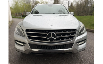 mercedes-benz-ml-250 - 1