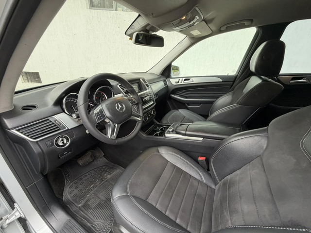Mercedes-Benz ML 250 CDI - автомобили, коли, обяви за нови и употребявани 8