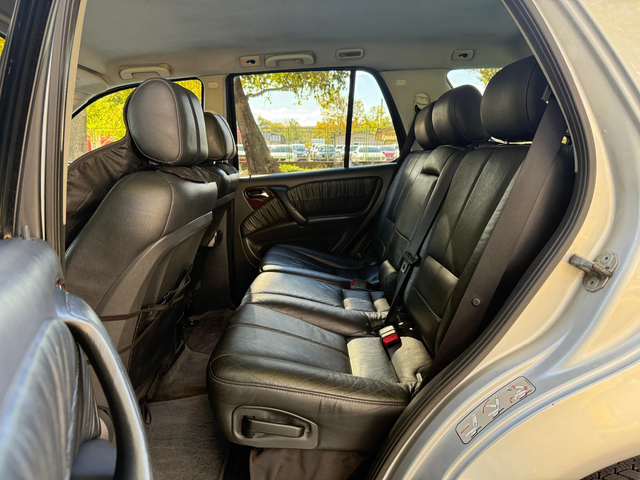 Mercedes-Benz ML 270 Автоматик* Автопилот* Ел Седалки* Кожа* ТОП - автомобили, коли, обяви за нови и употребявани 11