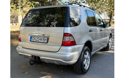 mercedes-benz-ml-270 - 1