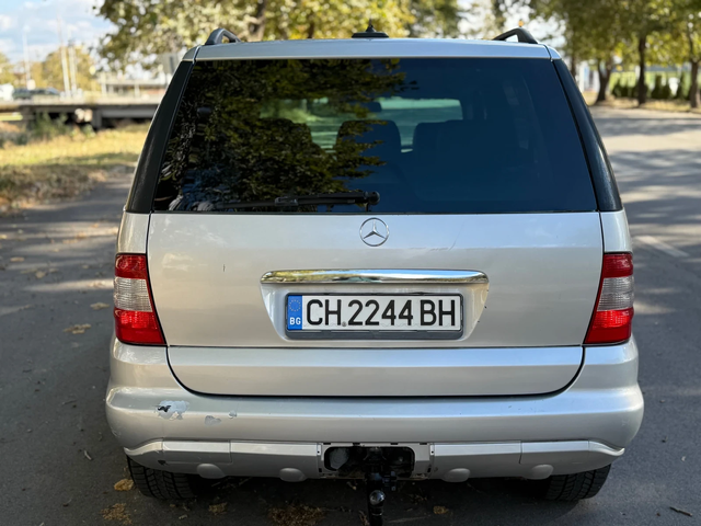 Mercedes-Benz ML 270 Автоматик* Автопилот* Ел Седалки* Кожа* ТОП - автомобили, коли, обяви за нови и употребявани 2