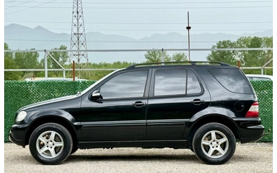 mercedes-benz-ml-270 - 3