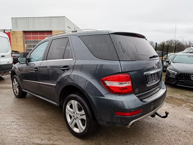 Mercedes-Benz ML 350CDI 4 Matic Aut/Facelift - автомобили, коли, обяви за нови и употребявани 2