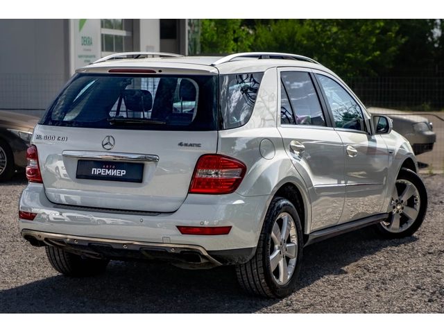 Mercedes-Benz ML 300 CDI-4MATIC - автомобили, коли, обяви за нови и употребявани 3
