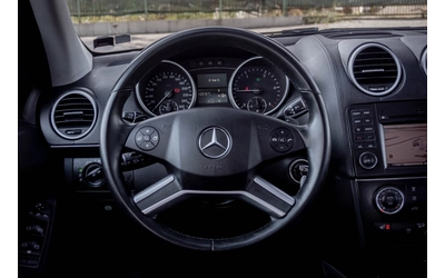 Mercedes-Benz ML 300 CDI-4MATIC - автомобили, коли, обяви за нови и употребявани 9