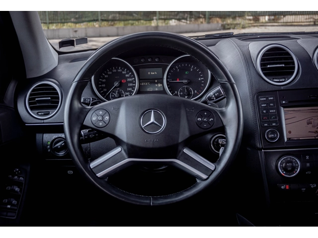 Mercedes-Benz ML 300 CDI-4MATIC - автомобили, коли, обяви за нови и употребявани 9